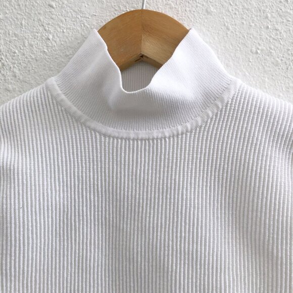 BABATON By Aritzia Sculpt Knit Mockneck Tank Size XS - Picture 4 of 10